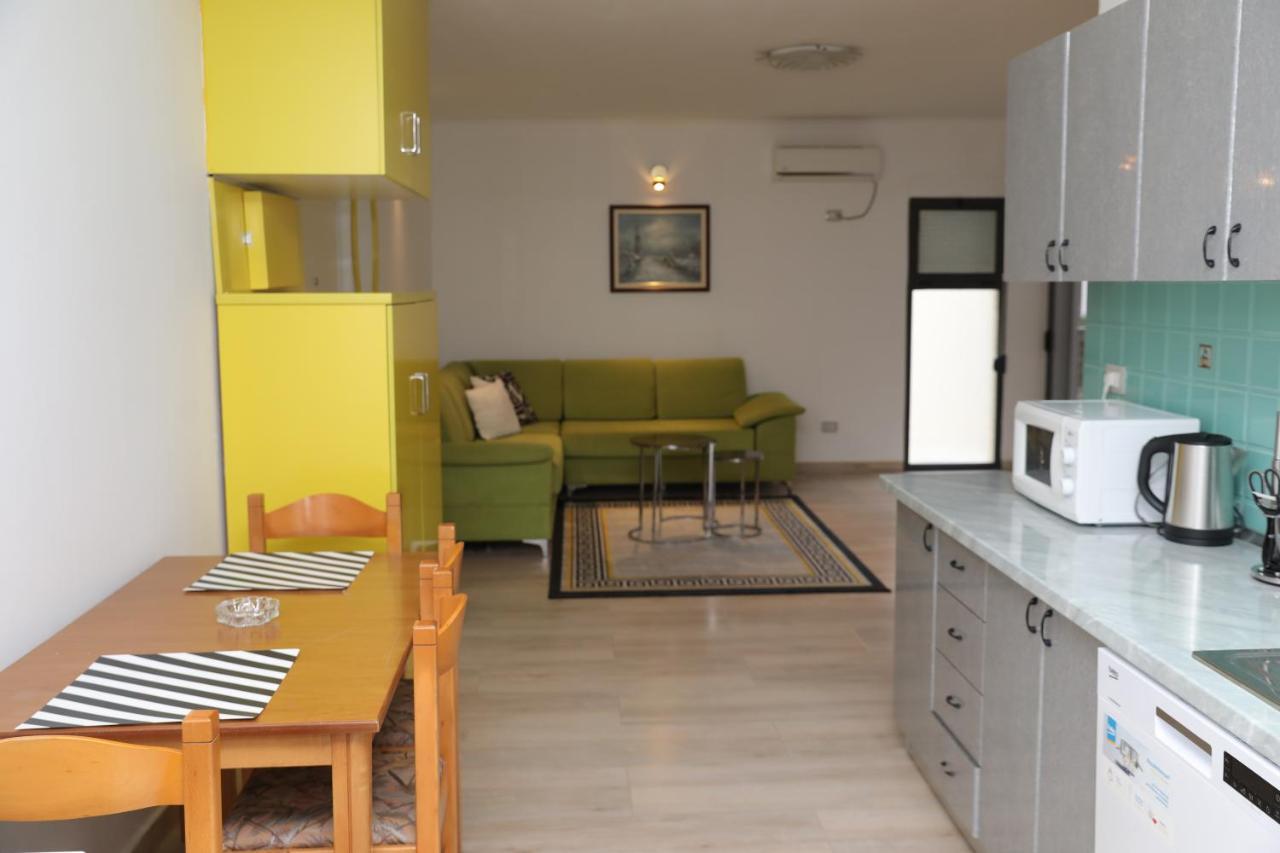 Melinda Appartement *